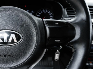 Хетчбэк Kia Rio X-Line 2018 года, 1455000 рублей, Ставрополь