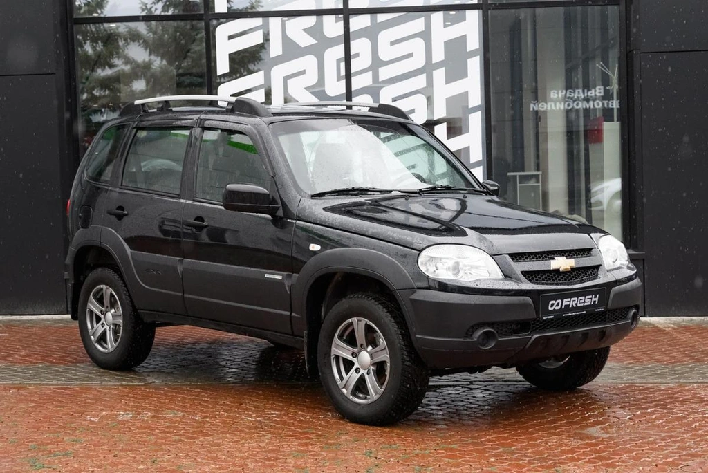 Внедорожник Chevrolet Niva 2018 года, 899000 рублей, Ульяновск