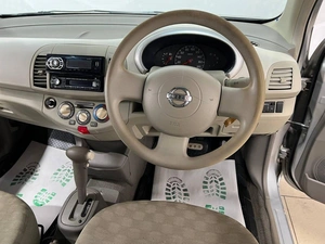 Хетчбэк Nissan March 2004 года, 369000 рублей, Красноярск