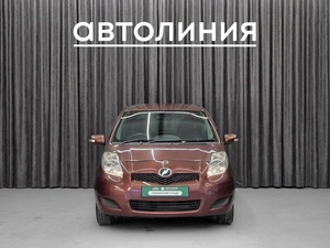 Хетчбэк Toyota Vitz 2010 года, 580000 рублей, Красноярск