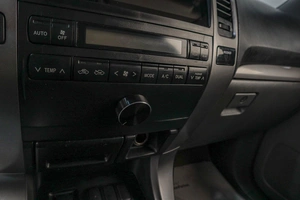 Внедорожник Toyota Land Cruiser Prado 2006 года, 2319000 рублей, Челябинск