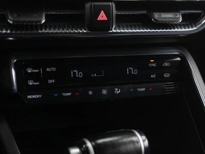 Седан Kia K5 2021 года, 2970000 рублей, Тюмень
