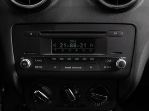 Хетчбэк Audi A1 2013 года, 999000 рублей, Тюмень