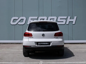 Внедорожник Volkswagen Tiguan 2011 года, 1299000 рублей, Большой Сочи