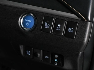 Внедорожник Toyota Harrier 2014 года, 2625000 рублей, Ростов-на-Дону
