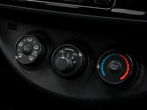 Хетчбэк Toyota Vitz 2019 года, 1050000 рублей, Волгоград