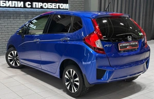 Хетчбэк Honda Fit 2015 года, 947000 рублей, Красноярск