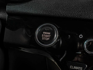 Внедорожник Kia Sportage 2018 года, 2174000 рублей, Воронеж