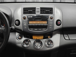 Внедорожник Toyota RAV4 2012 года, 1470000 рублей, Красноярск