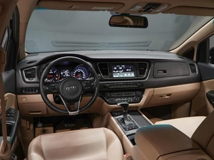 Минивэн Kia Carnival 2017 года, 2198888 рублей, Москва
