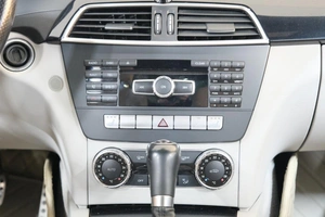 Седан Mercedes-benz C-класс 2011 года, 1649000 рублей, Омск