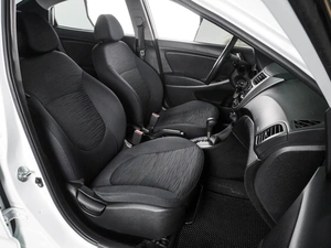 Седан Hyundai Solaris 2014 года, 979000 рублей, Воронеж