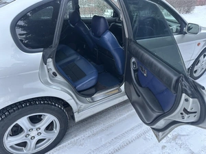 Седан Subaru Legacy 2000 года, 595000 рублей, 