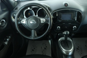 Внедорожник Nissan Juke 2011 года, 1289000 рублей, Омск