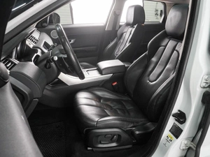 Внедорожник Land Rover Range Rover Evoque 2015 года, 1927000 рублей, Воронеж