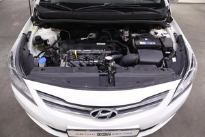 Седан Hyundai Solaris 2016 года, 985000 рублей, Брянск