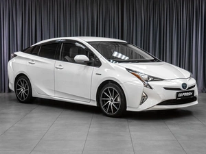 Лифтбек Toyota Prius 2016 года, 1829000 рублей, Тюмень