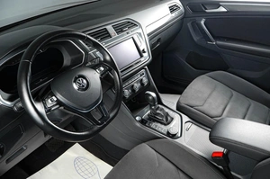 Внедорожник Volkswagen Tiguan 2017 года, 2259000 рублей, Тюмень
