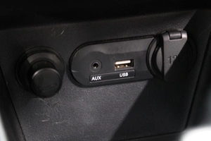 Седан Kia Rio 2016 года, 1009000 рублей, Омск