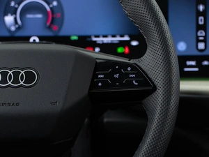 Внедорожник Audi Q5 2025 года, 7770050 рублей, Москва