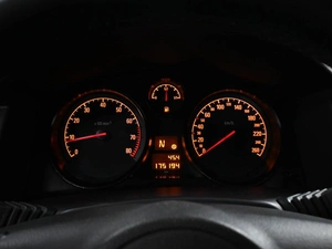 Хетчбэк Opel Astra 2010 года, 579000 рублей, Аксай