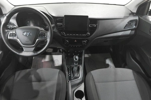 Седан Hyundai Solaris 2021 года, 1659000 рублей, Новокузнецк