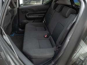 Хетчбэк Toyota Aqua 2017 года, 1199000 рублей, Краснодар