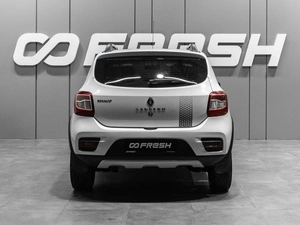 Хетчбэк Renault Sandero Stepway 2018 года, 1024558 рублей, Тюмень