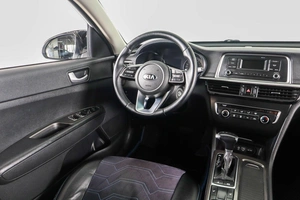 Седан Kia Optima 2019 года, 1729000 рублей, Пермь
