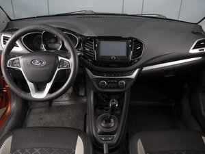 Универсал ВАЗ (LADA) Vesta Cross 2017 года, 1190000 рублей, Омск