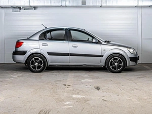 Седан Kia Rio 2007 года, 577000 рублей, Ставрополь