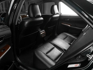 Седан Toyota Camry 2014 года, 1799000 рублей, Тюмень