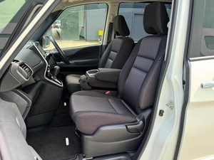 Минивэн Nissan Serena 2018 года, 1999000 рублей, Кропоткин