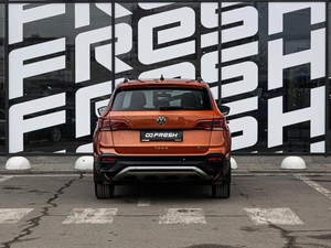 Внедорожник Volkswagen Taos 2022 года, 2247000 рублей, Краснодар