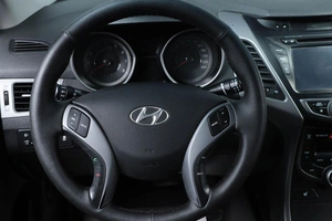 Седан Hyundai Elantra 2015 года, 1119000 рублей, Челябинск