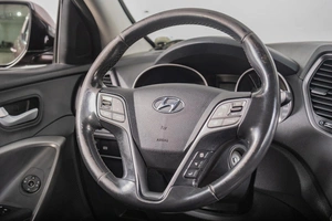 Внедорожник Hyundai Santa Fe 2015 года, 2049000 рублей, Томск