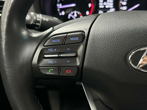 Хетчбэк Hyundai i30 2018 года, 1695200 рублей, Красноярск