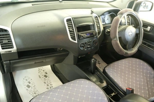 Универсал Nissan Wingroad 2007 года, 639000 рублей, Омск