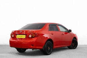 Седан Toyota Corolla 2008 года, 829000 рублей, Барнаул