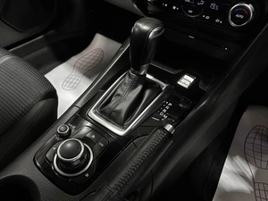 Хетчбэк Mazda Axela 2016 года, 1347000 рублей, Красноярск