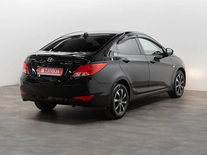 Седан Hyundai Solaris 2016 года, 1150000 рублей, Красноярск