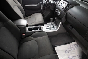 Пикап Nissan Navara 2012 года, 1479000 рублей, Оренбург