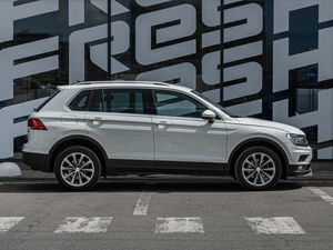 Внедорожник Volkswagen Tiguan 2018 года, 2720000 рублей, Краснодар