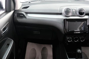 Хетчбэк Suzuki Swift 2019 года, 1349000 рублей, Омск