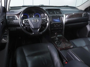 Седан Toyota Camry 2015 года, 1850000 рублей, Ростов-на-Дону
