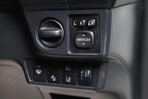 Универсал Toyota Corolla Fielder 2017 года, 1339000 рублей, Новосибирск