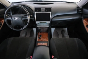 Седан Toyota Camry 2007 года, 1149000 рублей, Омск