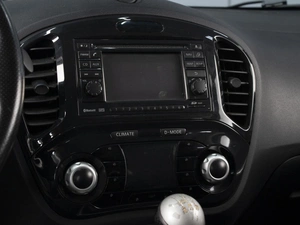 Внедорожник Nissan Juke 2012 года, 1040000 рублей, Омск