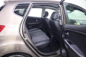 Компактвэн Kia Venga 2014 года, 1390000 рублей, Брянск