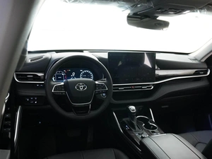 Внедорожник Toyota Highlander 2026 года, 5558888 рублей, Москва